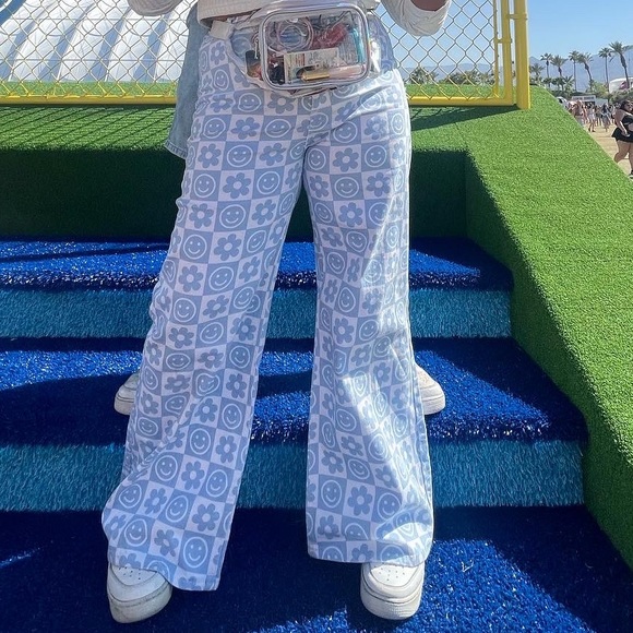 Design pants - Picture 2 of 3